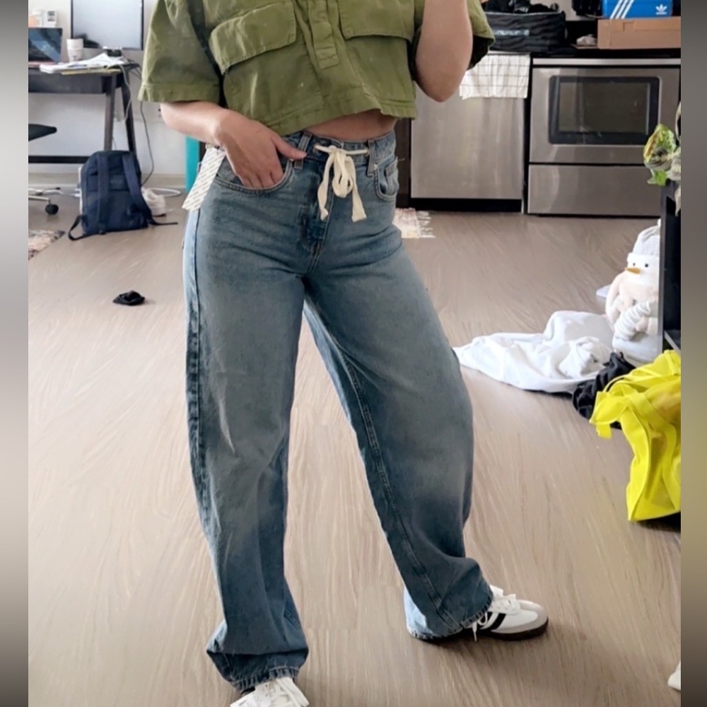 Urban outfitters BDG tie drawstring Bella baggy jean 27